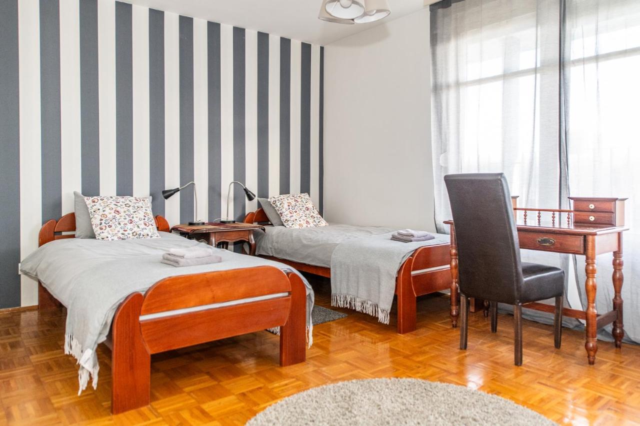 7 Heaven Apartamento Belgrado Exterior foto