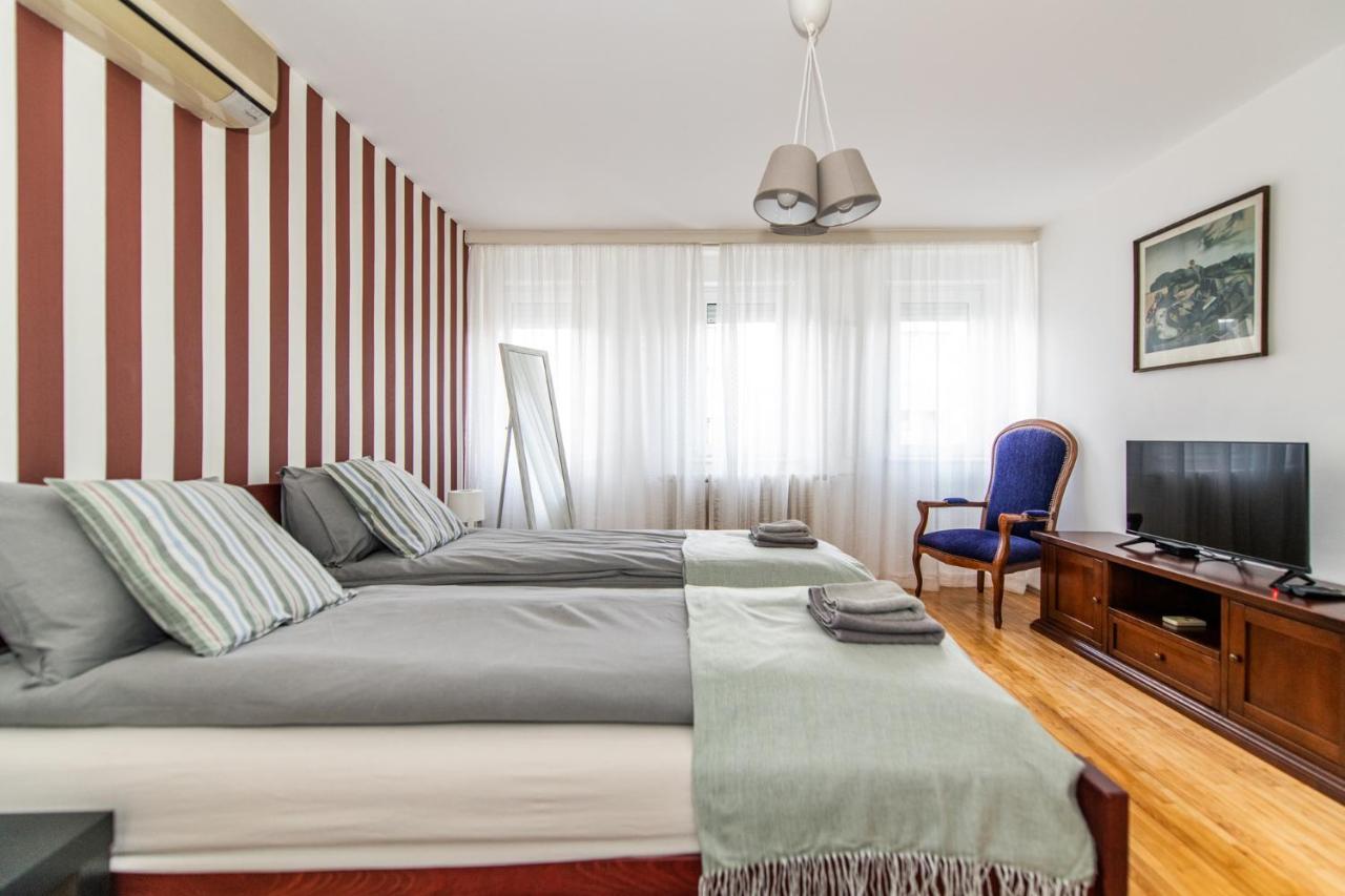 7 Heaven Apartamento Belgrado Exterior foto
