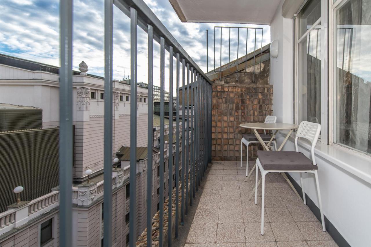 7 Heaven Apartamento Belgrado Exterior foto